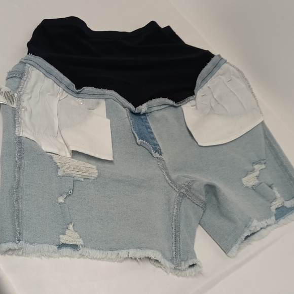 Maternity Denim shorts Sz 12 - 14 (large) comfort stretch jeans shorts NWT. - Picture 6 of 9